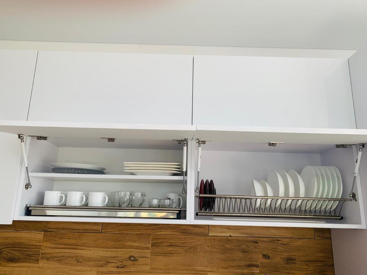 New 3 Near The Metro Station Apartment *