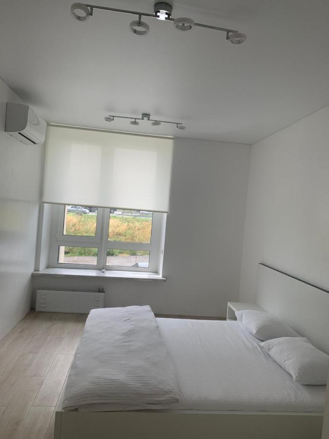 New 3 Near The Metro Station Apartment *